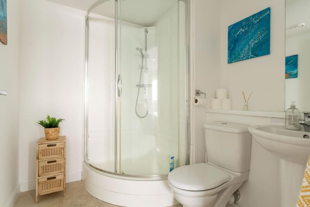 Lux Waterfront 2 Bed Apt, V&A 10Min Walk, St Andrew'S Golf 25Min Drive Dundee Dış mekan fotoğraf