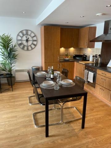 Lux Waterfront 2 Bed Apt, V&A 10Min Walk, St Andrew'S Golf 25Min Drive Dundee Dış mekan fotoğraf